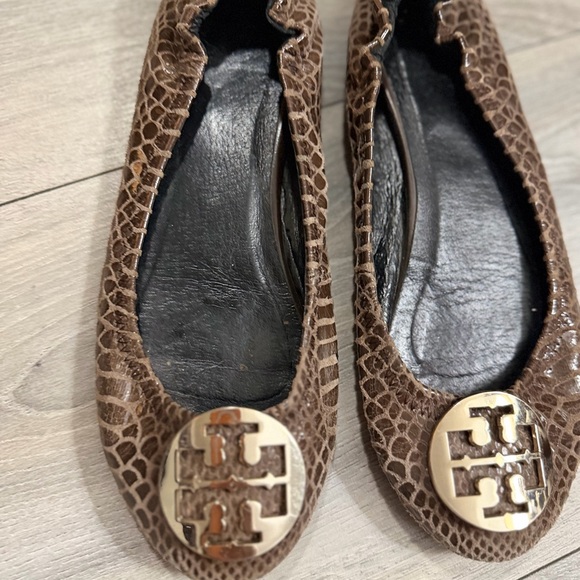 Tory Burch Shoes - Tory Burch Brown Croc-Embossed Logo Ballet Flats
